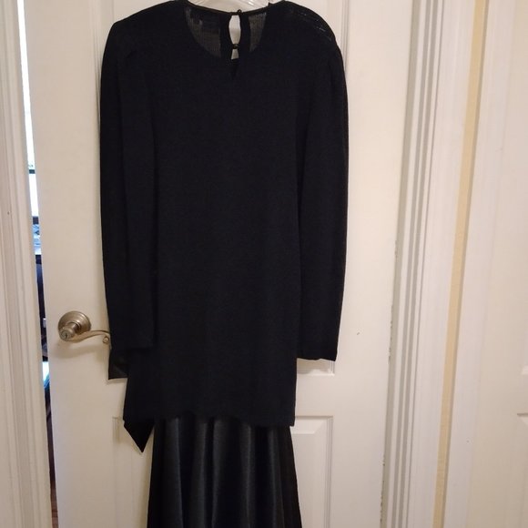 Elegant Anthony Sicari  semi-formal party dress - Picture 3 of 3